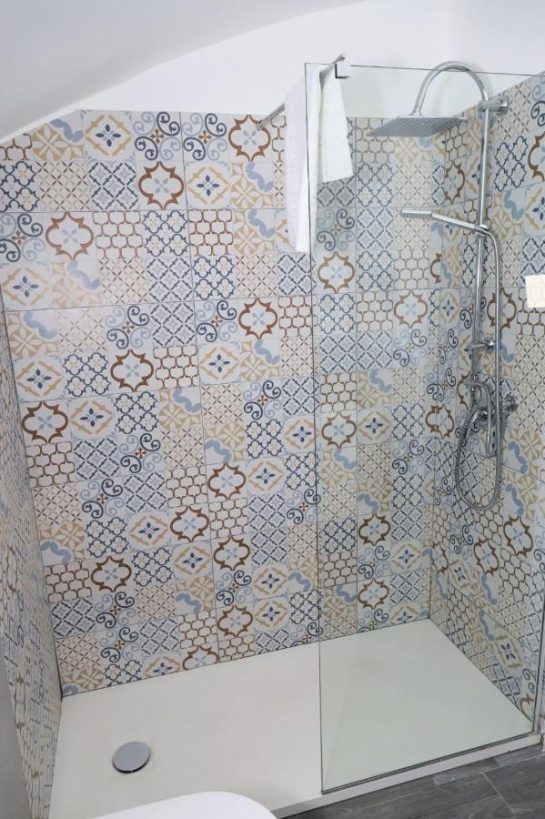 Suite Nicolai 165 Bari Exterior photo